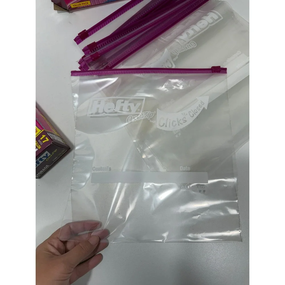 Hefty OneZip Click Storage Bags‎ Gallon Size 31 Count Total Clear Plastic retro